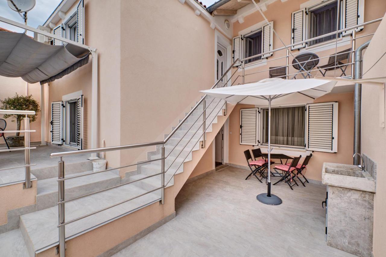 Apartments Ljubica Veli Lošinj Εξωτερικό φωτογραφία