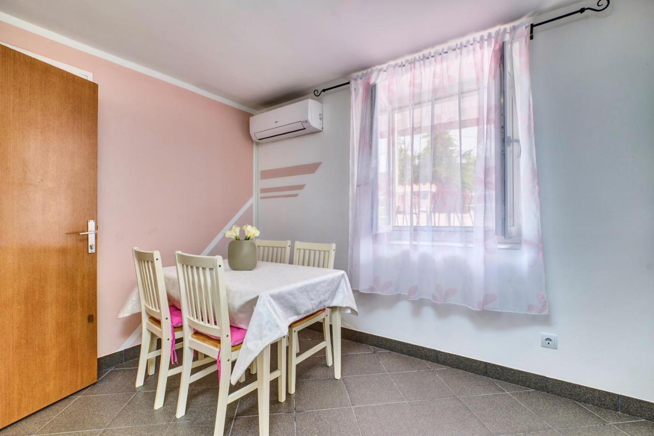 Apartments Ljubica Veli Lošinj Εξωτερικό φωτογραφία