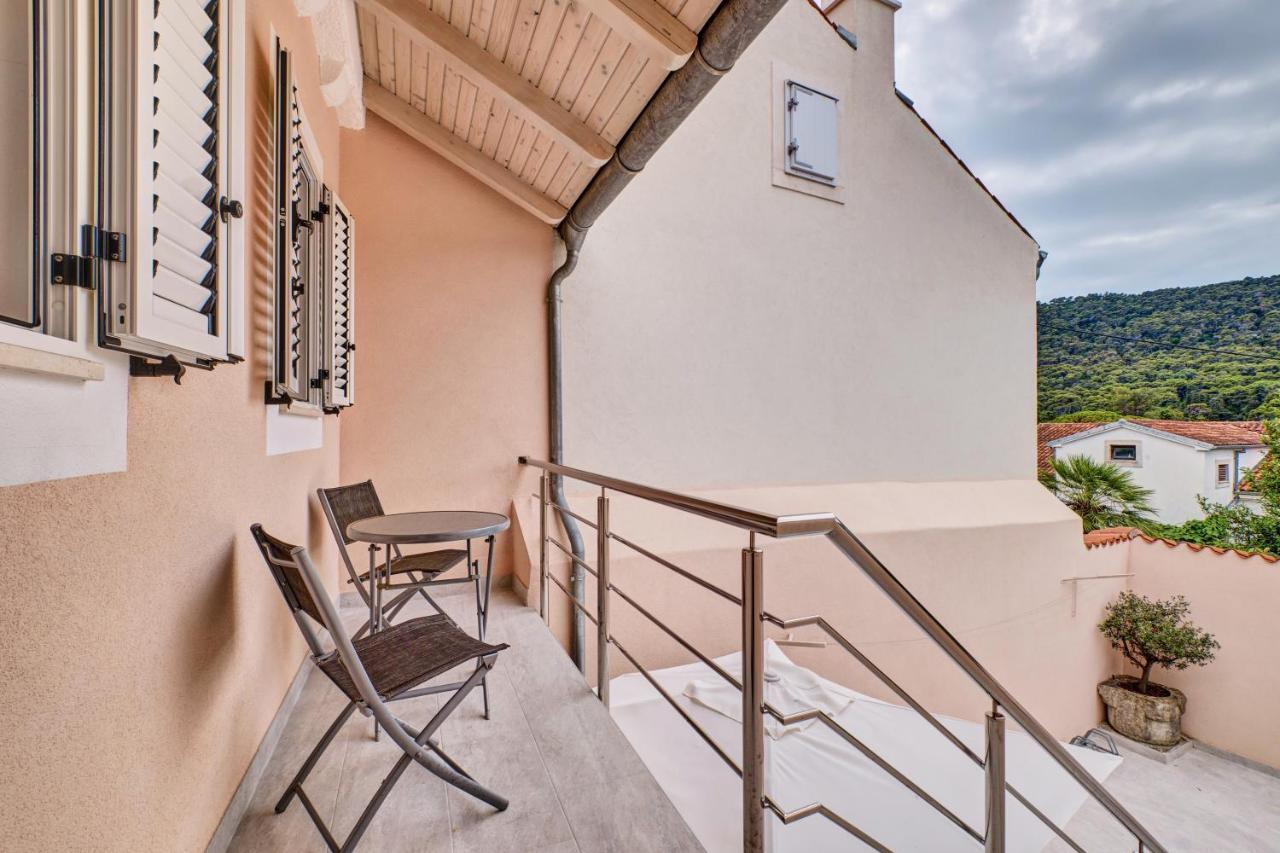 Apartments Ljubica Veli Lošinj Εξωτερικό φωτογραφία
