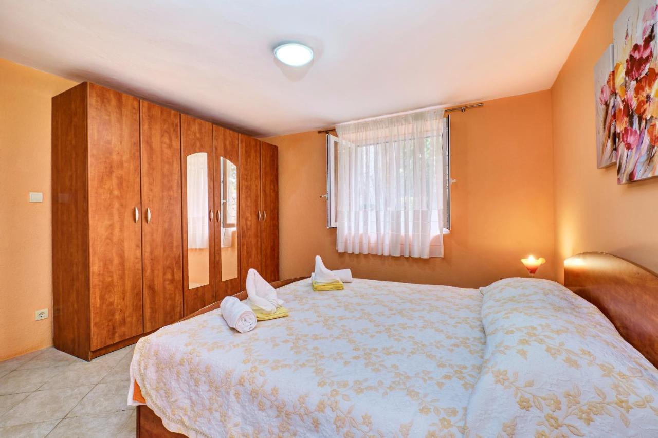 Apartments Ljubica Veli Lošinj Εξωτερικό φωτογραφία