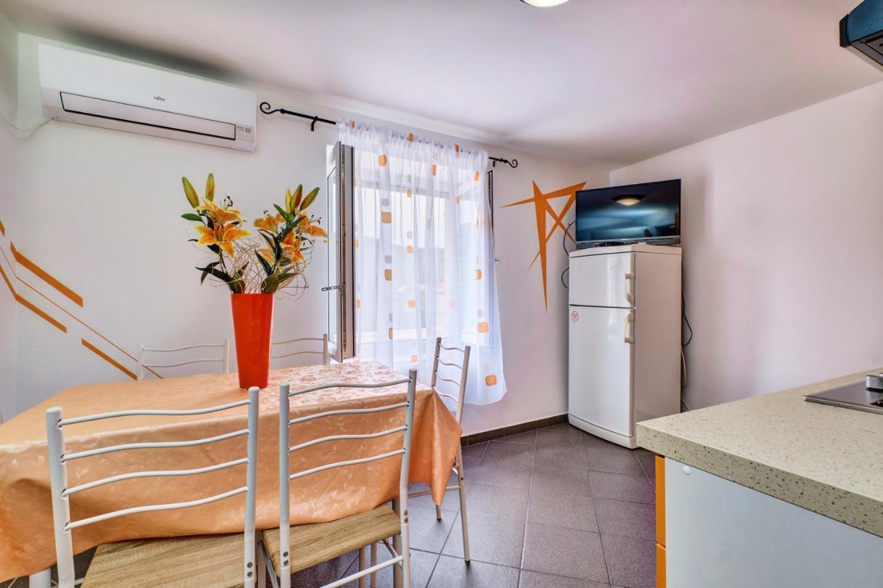 Apartments Ljubica Veli Lošinj Εξωτερικό φωτογραφία